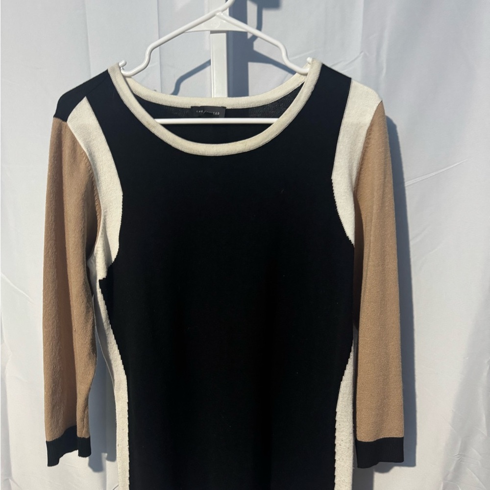The Limited Elegant Black, Cream and Tan Knit Top Size L